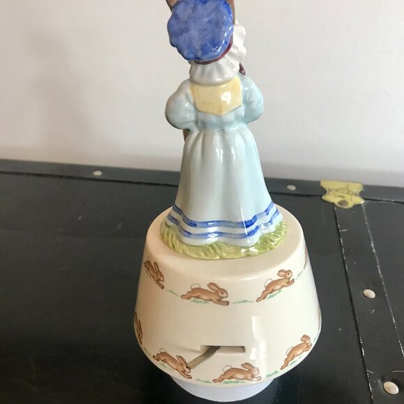 ROYAL DOULTON Bone China England BUNNYKINS AT The EASTER PARADE Music Box Works - Picture 3 of 9